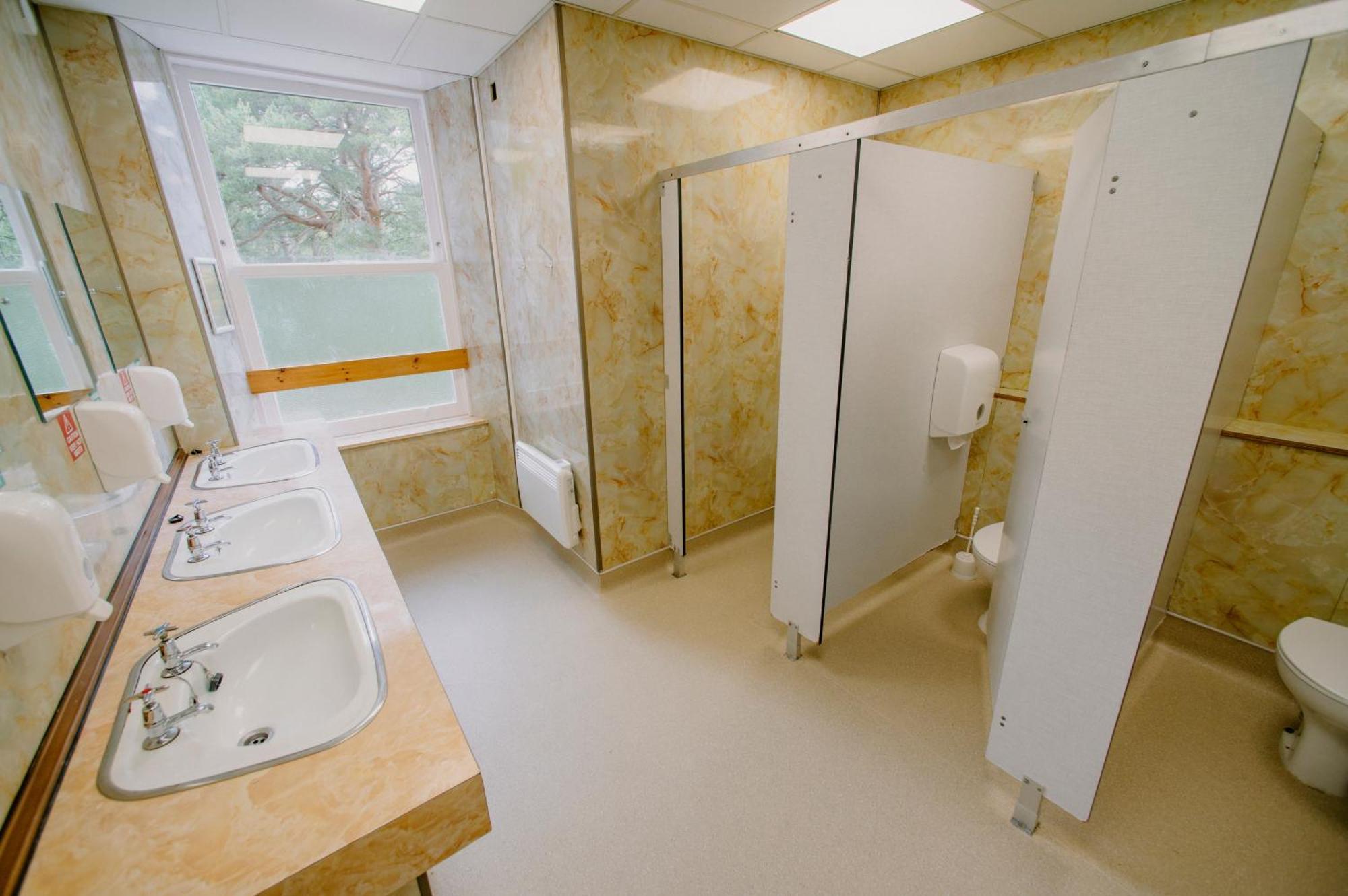 Braemar Youth Hostel エクステリア 写真
